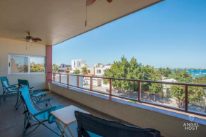 La Paz Bay & Oceanview Condo 1 Blk to Seaside Malecón